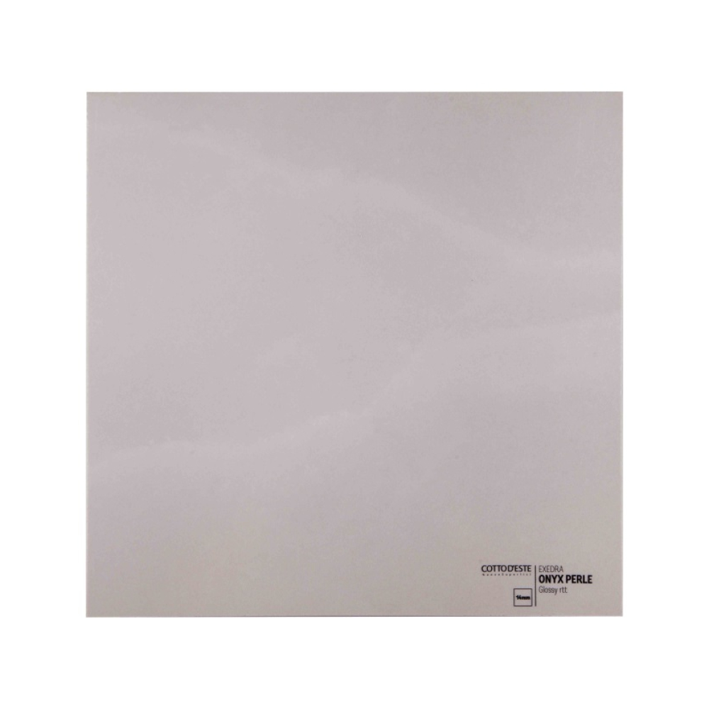 Керамогранитная плитка Kerlite Exedra EK8KX84A 5 Plus GLOSSY ONIX 5 мм