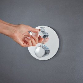 Внешняя часть термостатического смесителя для душа Grohe Grohtherm 24076000 на два потребителя