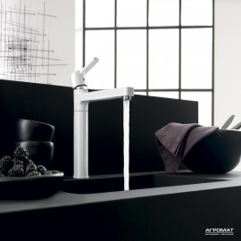 389739175 Zenta white Смеситель д/кухни