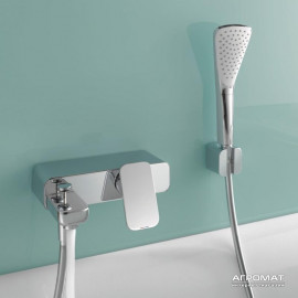 494450575 E2 Смеситель д/ванны