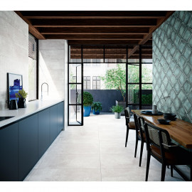 METALLIC WHITE PLATE