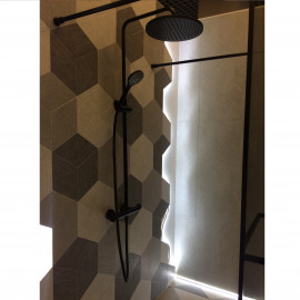 09.PR.05 Душевая система с термостатом, черный матовый